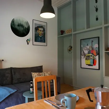 Berg & Wald Apartment *